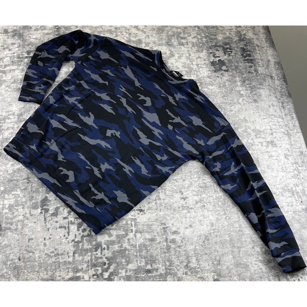 Athleta Women Small Blue Grey Camo Long Sleeve Shirt Tencel‎ Soft Activewear